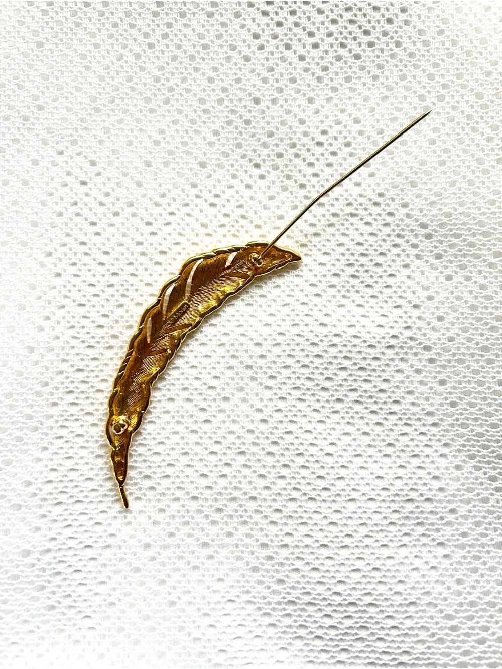 Vintage Monet Goldtone Feather Brooch • 1980s Filigree Pin